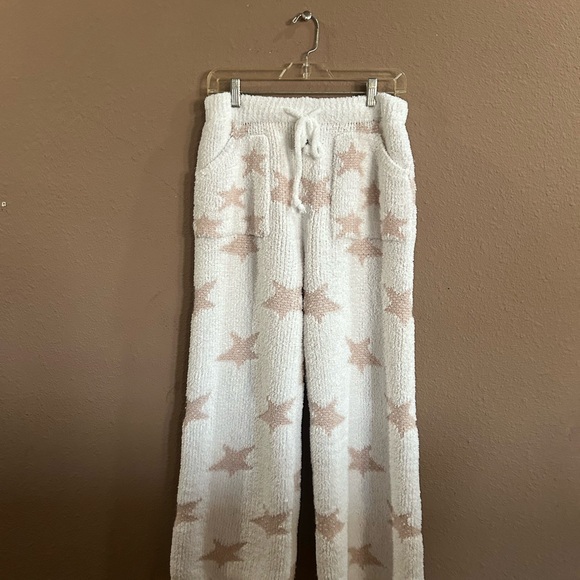 POL White and Pink Star Cowl Neck Sweater with matching pants. - Picture 9 of 12